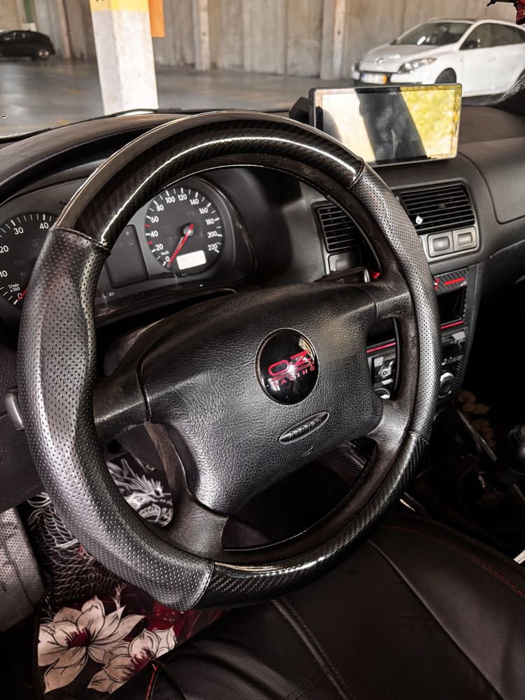 VW Golf MK4 + Extras