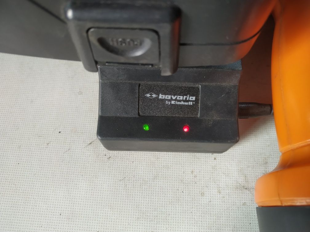 Wkrętarka akumulatorowa Einhell 18V 2 baterie ładowarka