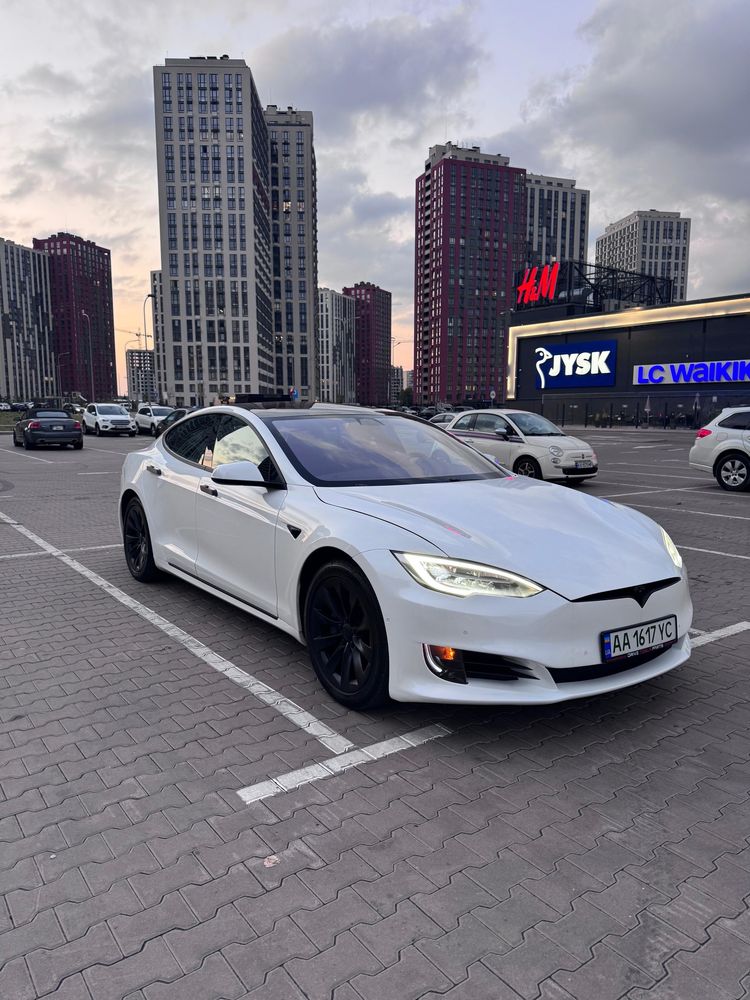 2018 Tesla model S 75D