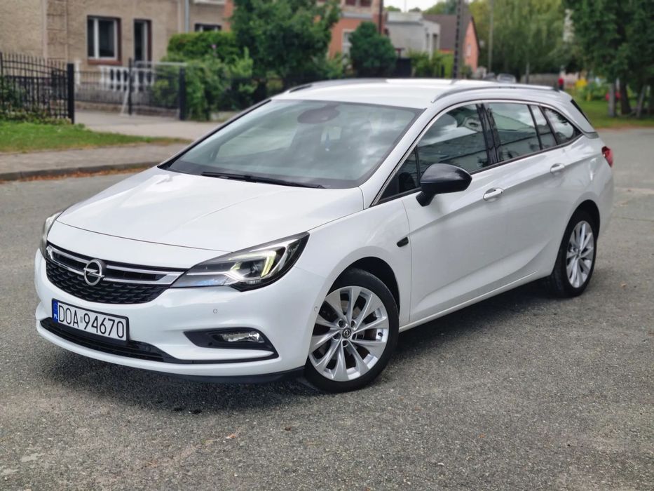 Opel Astra INNOVATION BiTurbo 160PS Manual El Klapa Kamera 2016r FULL LED Head UP