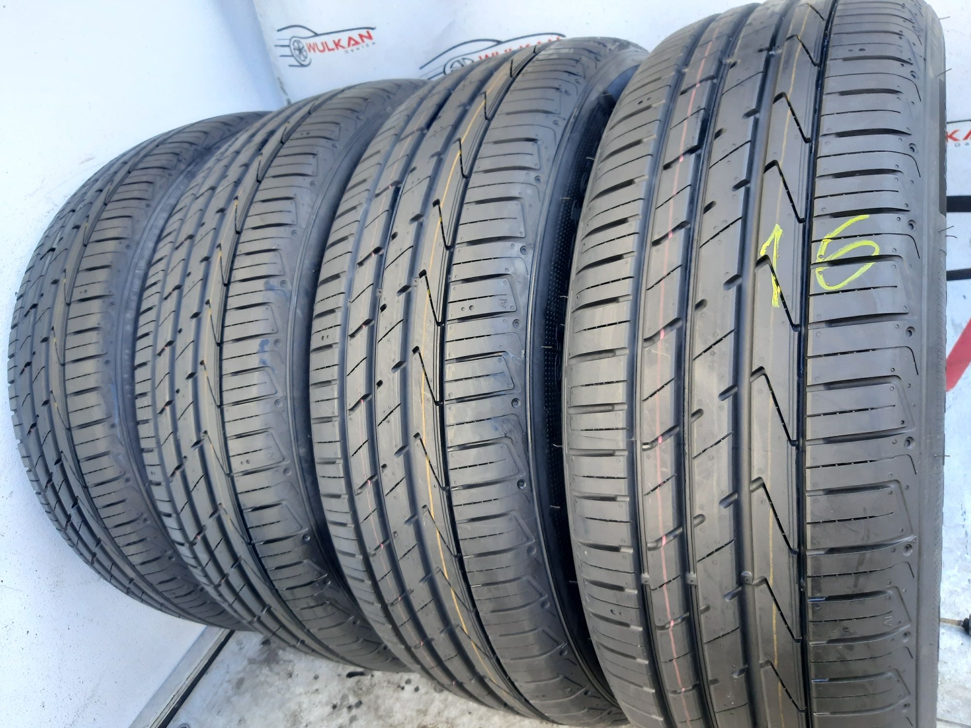 4x 215/65r17 99V Hankook Ventus S1 evo2 SUV