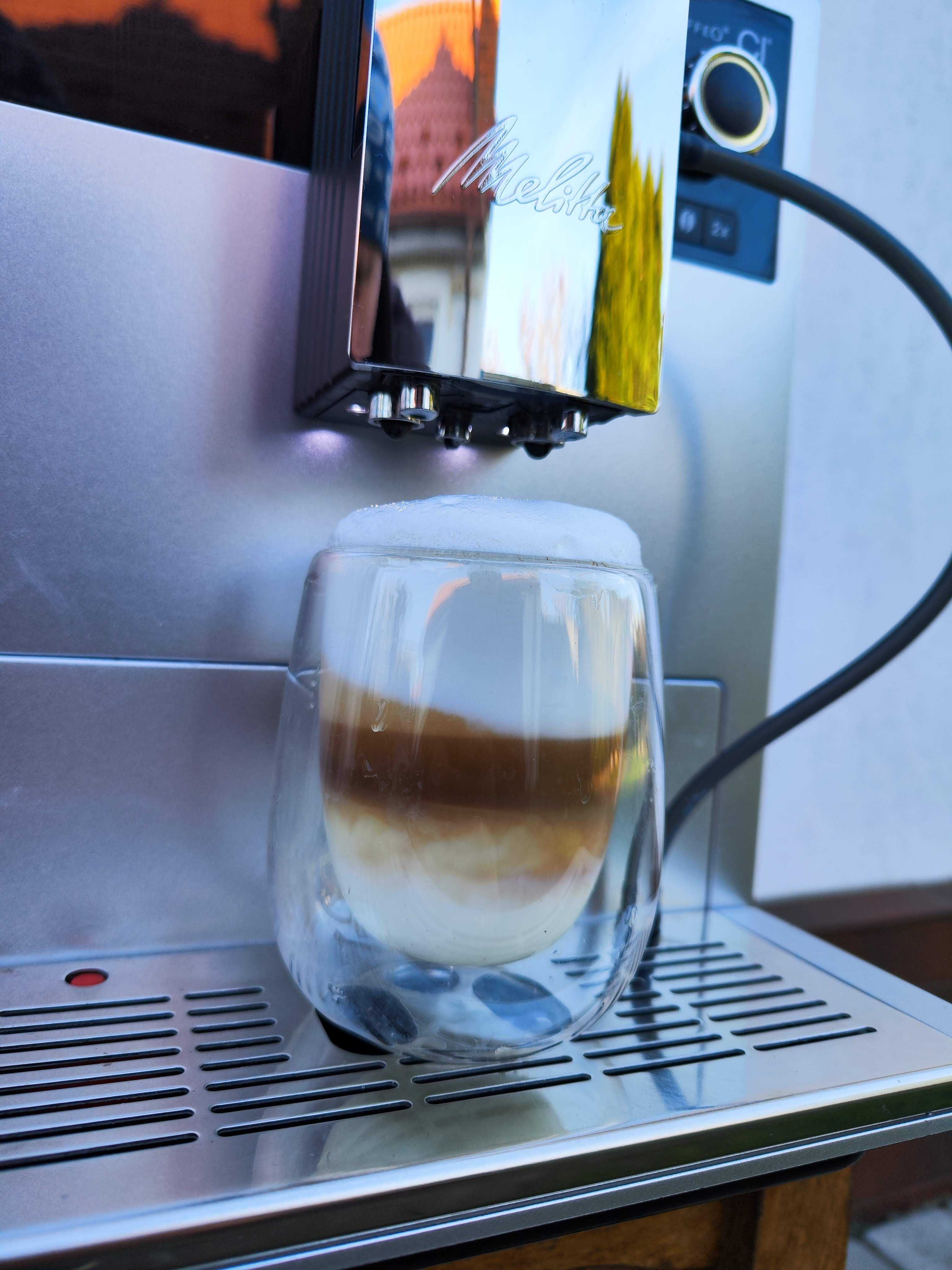 Кавомашина кофемашина Melitta Caffeo CI