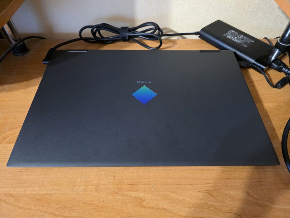 Очень мощный игровой ноутбук HP omen RTX 3060 16/512gb r5 5600H 144Hz