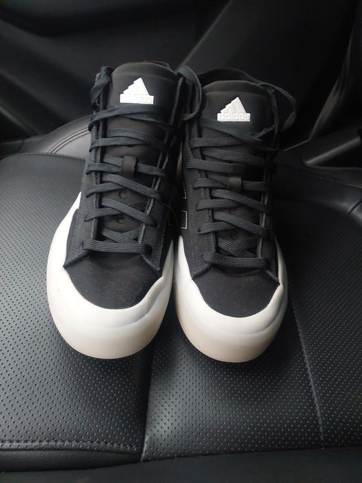 Кросівки Adidas НОВІ снікерcи осінні znsored 42 розмір 26.5 устілка
