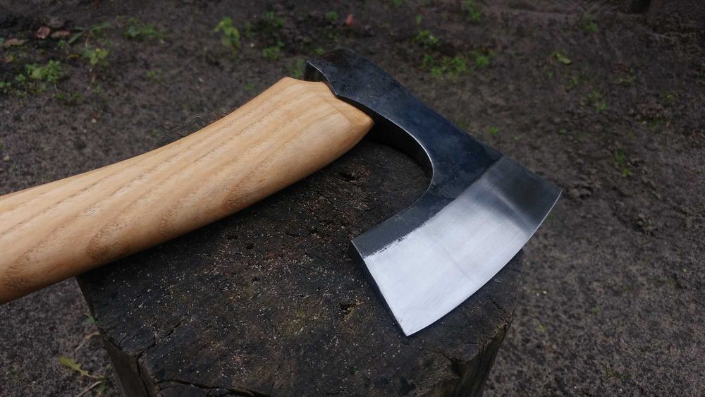 Siekiera           .