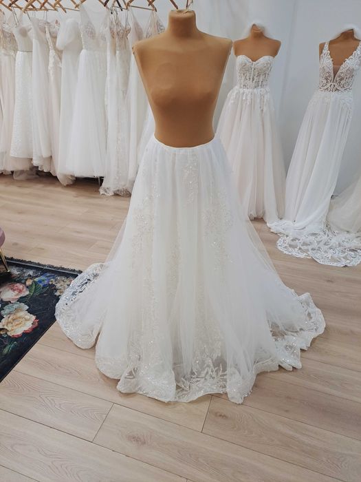 Nowa bogato zdobiona spódnica dopinany tren do sukni ivory