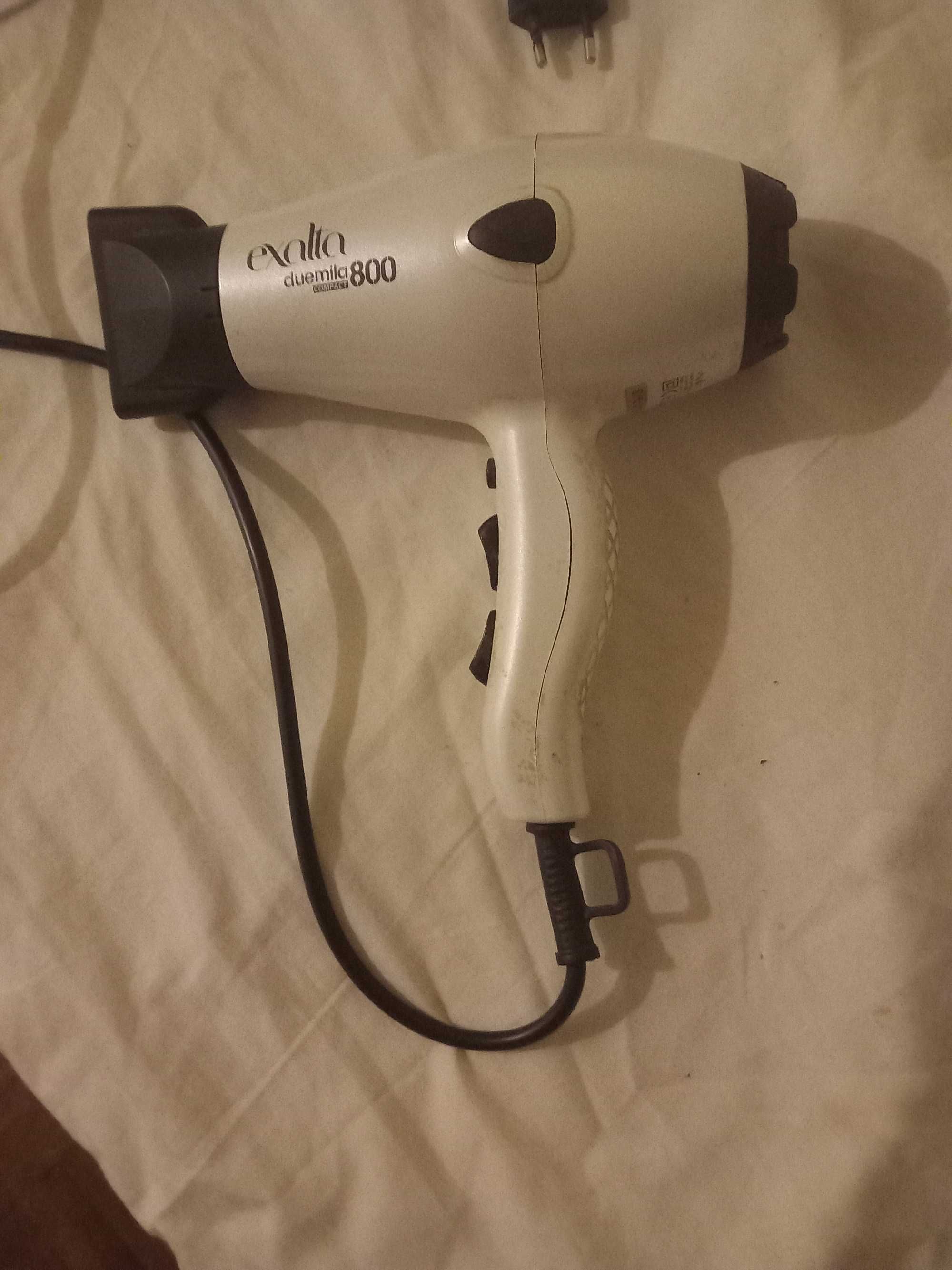 Secador de cabelo Exalta Compact 2800