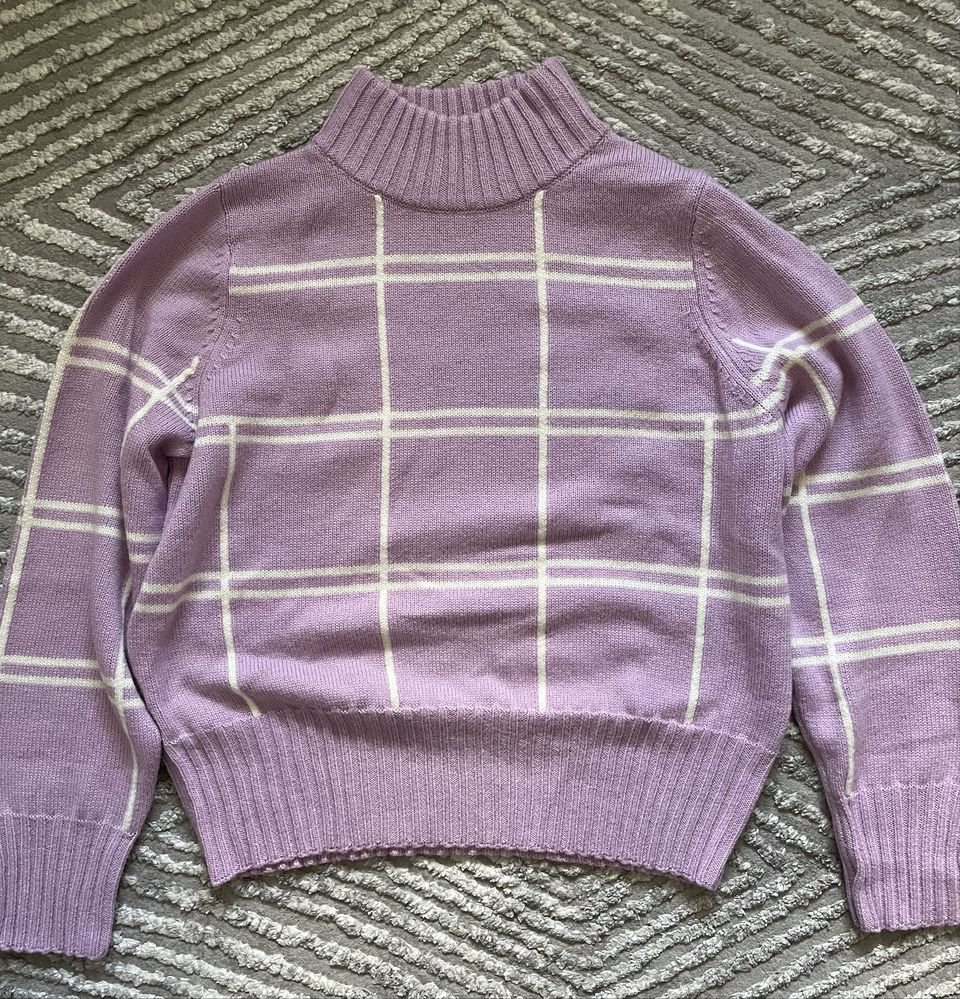 Fioletowy sweter