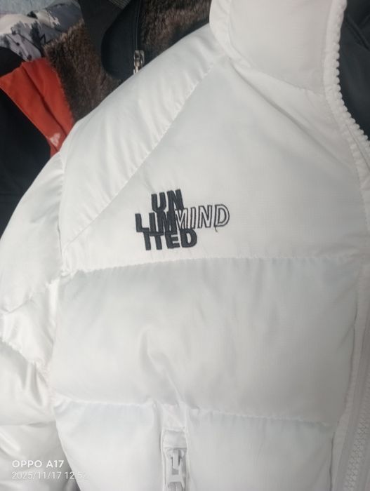 Продам новий пуховик жіночій рр л