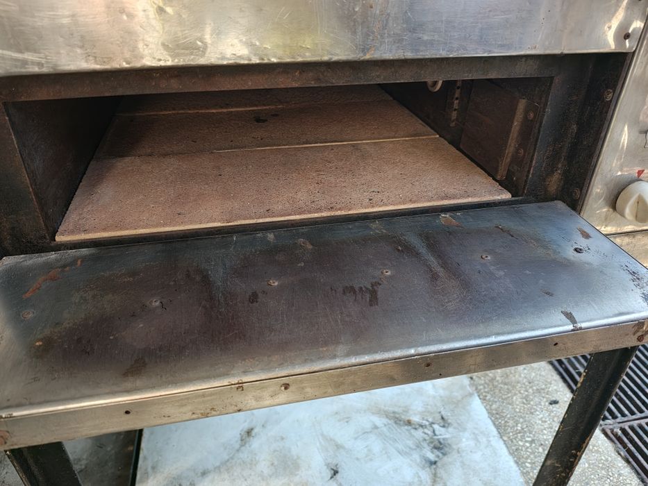 Piec do pizzy,-2 komorowy