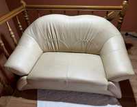 Sofa beżowa/kremowa eco-skóra