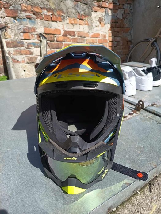sprzedam kask uzywany LS2