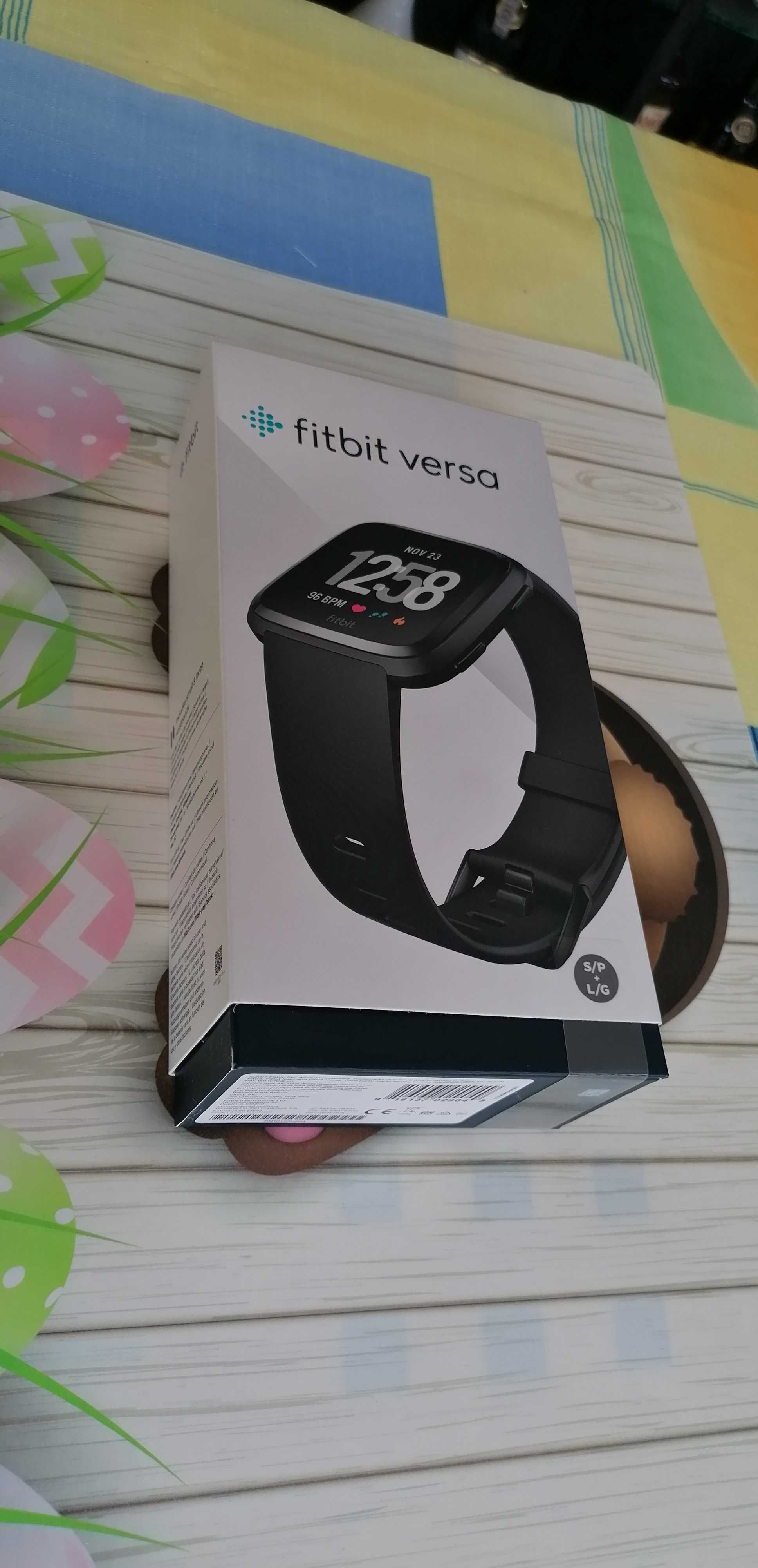 Smartwatch Zegarek Fitbit Versa czarny, Nowy