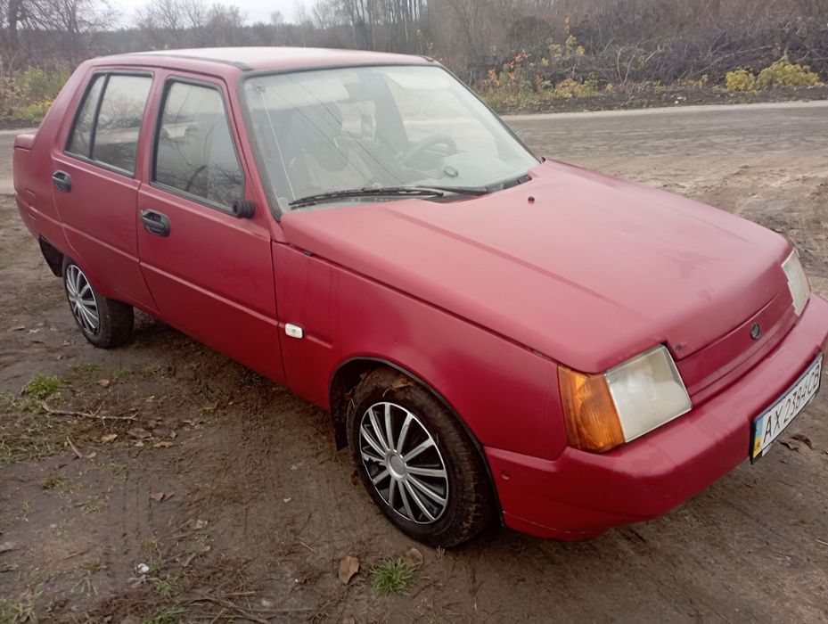 Продам автомобиль Славута.