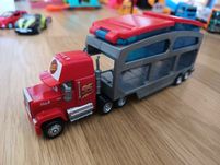 Mattel Cars Maniek ze Zbiornikiem