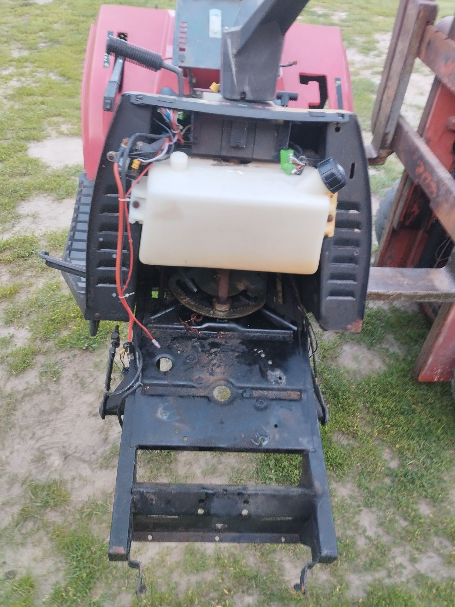 Przekładka na manual z hydro 705-002 Castel garden Honda traktorek