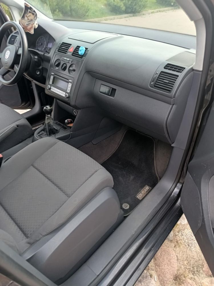 Touran 1.6 FSI sprzedam