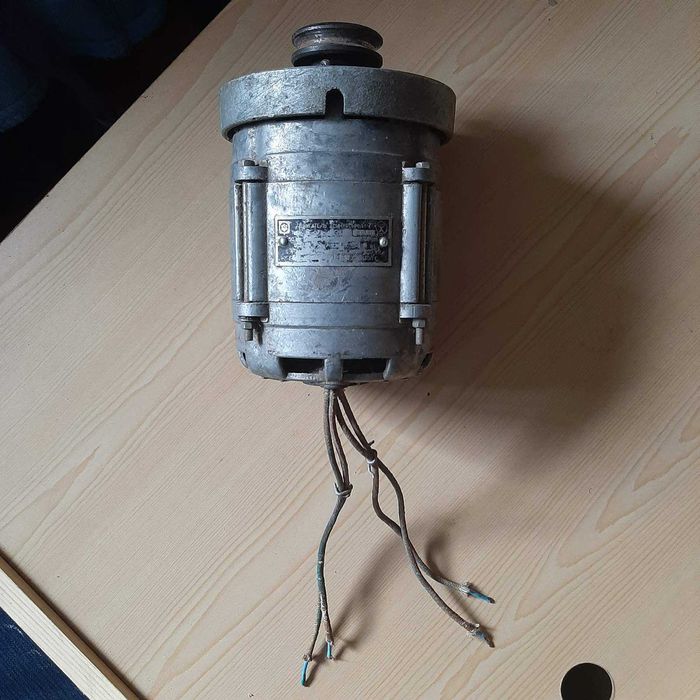 Електродвигун 250W  1350об\хв  220V