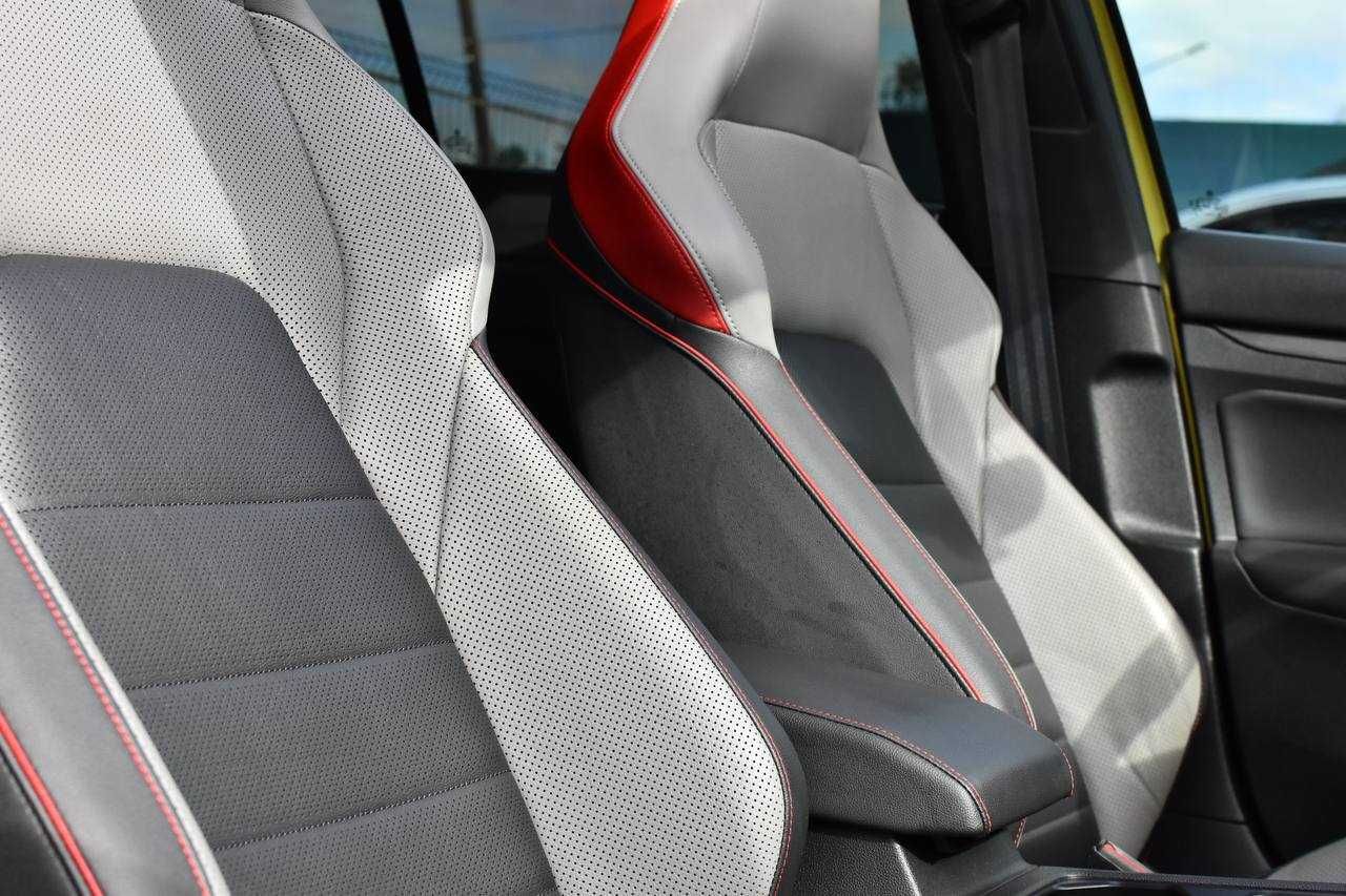 Volkswagen Golf gti 2021 р. 2.0 turbo бензин (Перший внесок від 20%)