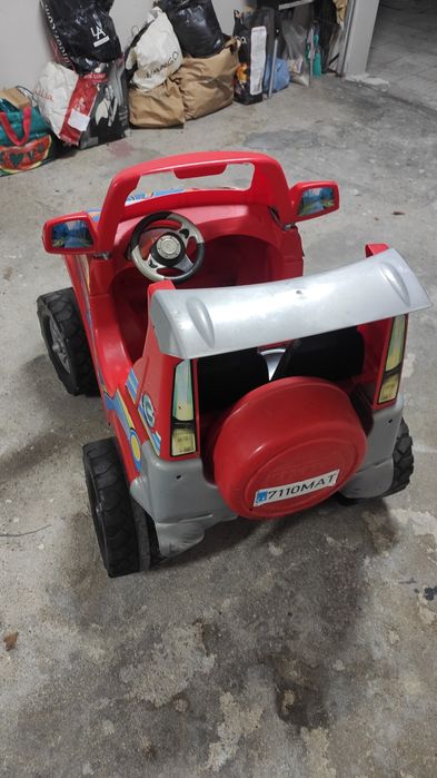 Jipe Feber Matador 12V 12Ah 2 lugares e autocolantes novos extra