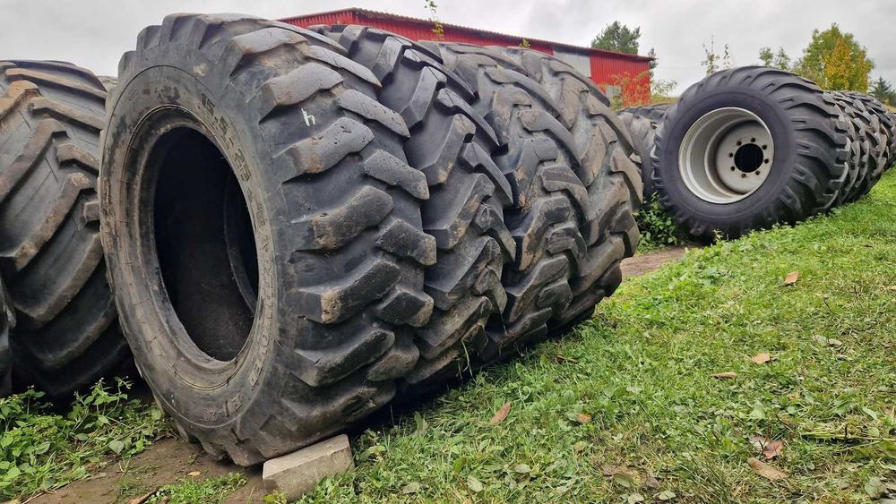 15.5-25 15.5r25 bieżnik 60% bez napraw