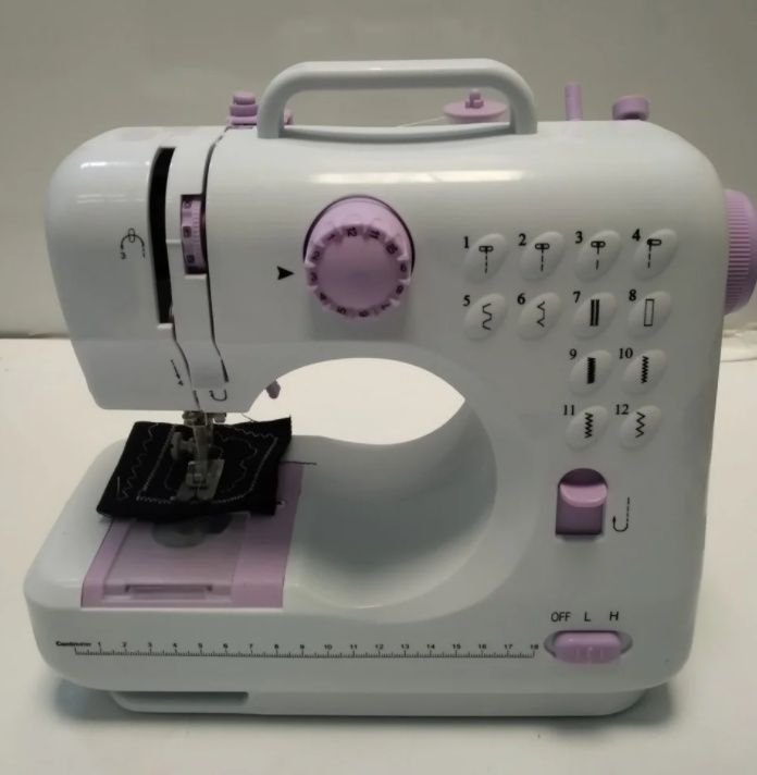 Портативна швейна машинка
