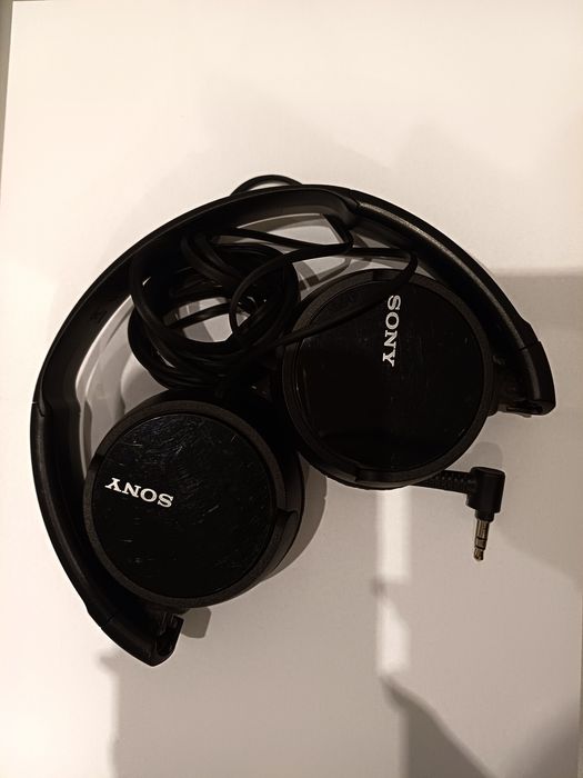 Słuchawki sony przewodowe