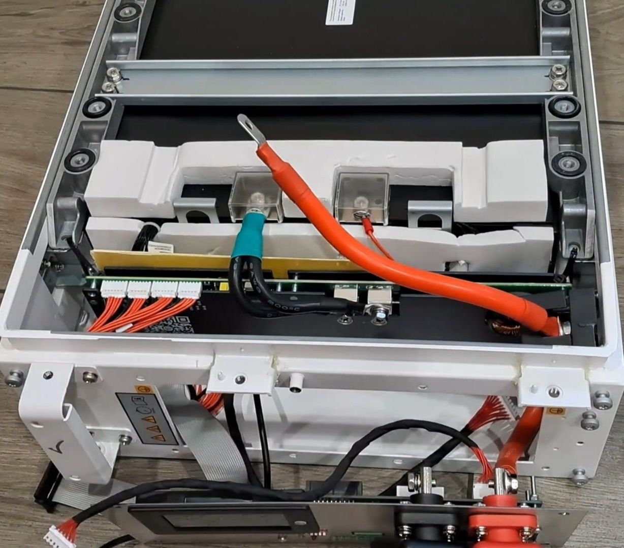Аккумулятор 51.2v 100AH Huawei Luna