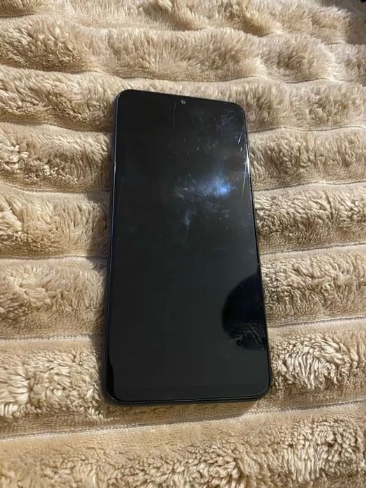 Xiomi Redmi 9 на 3/32 ГБ