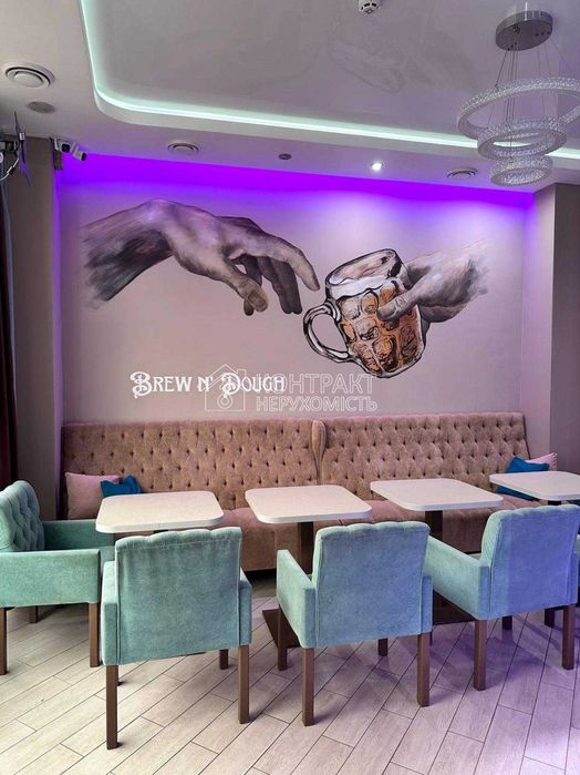 Здається в оренду кафе-бар ЖК "Riwer Town"