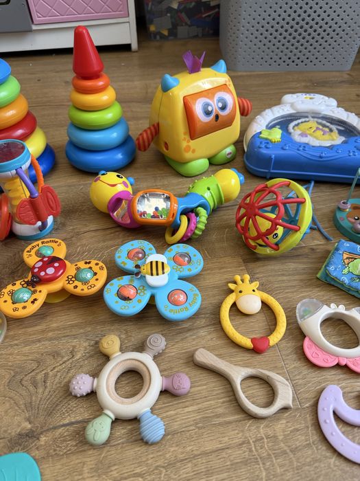 Игрушки пирамида грызунки погремушки музыкальные развивающие