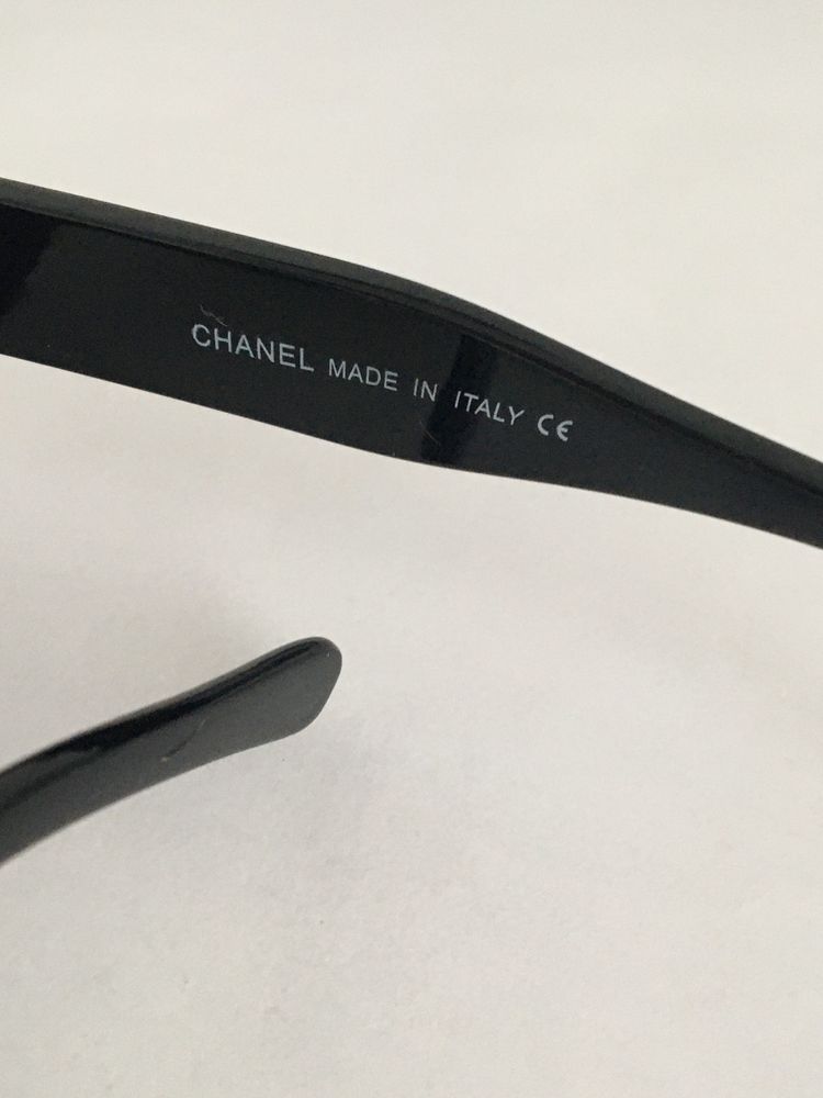 Chanel. Okulary przeciwsłoneczne. Must have