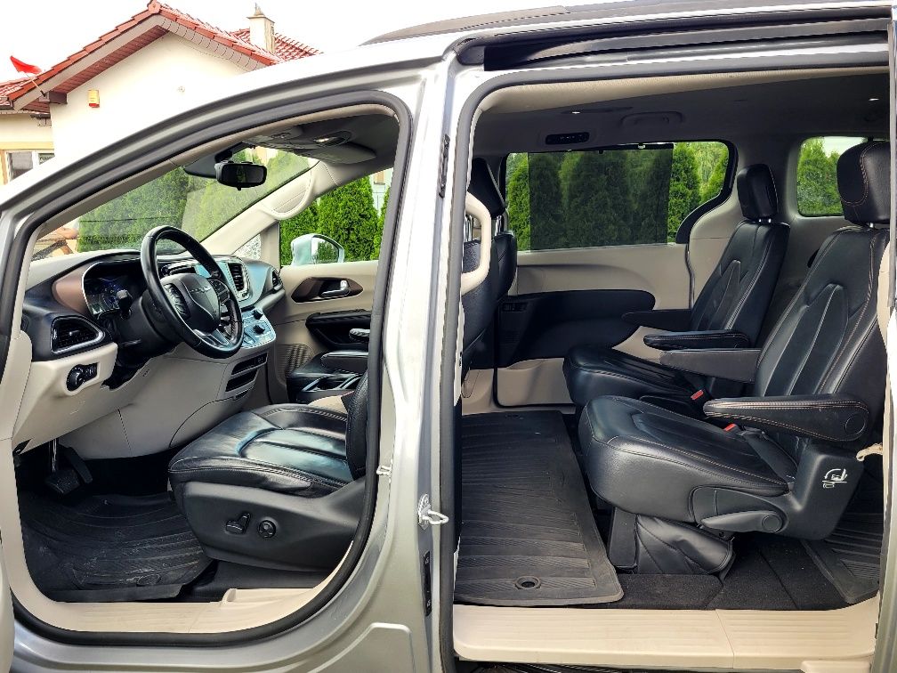 Chrysler Pacifica 3.6*V6**Stan Bardzo Dobry**Zadbany**Lekko Uszkodzony