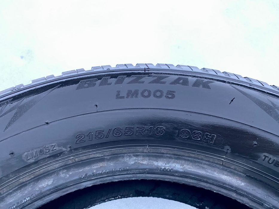 Шини зимові Bridgestone Blizzak LM005 215/65 R16 2022р 7.5мм
