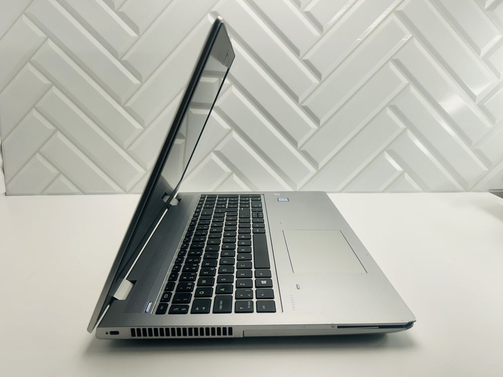 Super Szybki Duzy Laptop Hp 650 G5 i5-8gen 8 Gb/ 256 Gb SSD