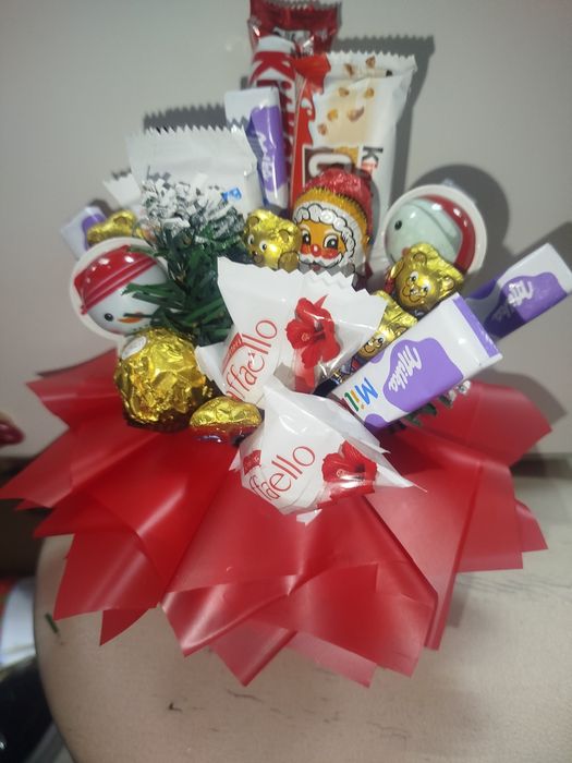 Чашки з новорічним наповненням