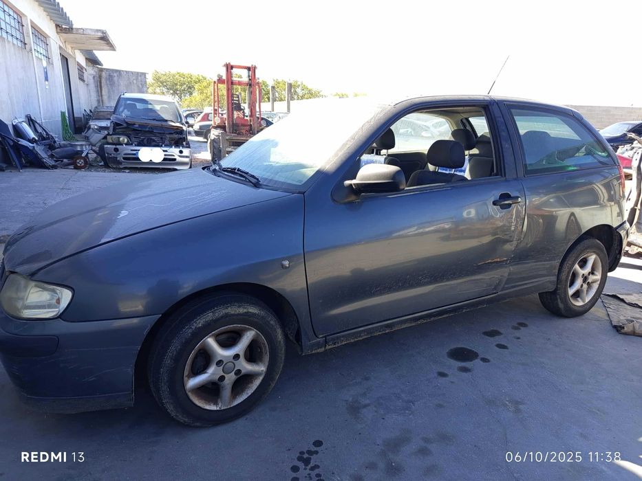 Para peças Seat Ibiza 1.4 I ano 2000