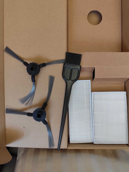 Aspirador Robot Hoover HG550D Acessórios