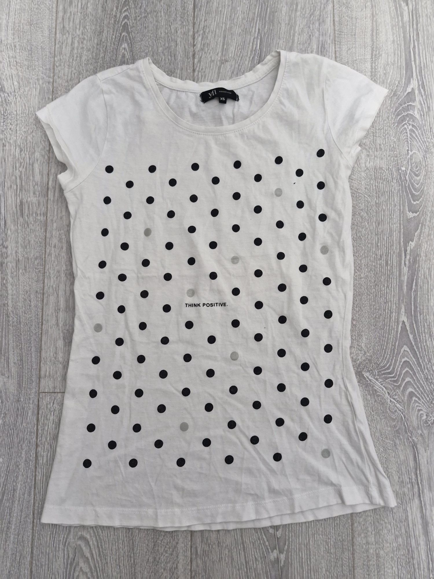 RESERVED tshirt damski bialy w groszki rozmiar XS