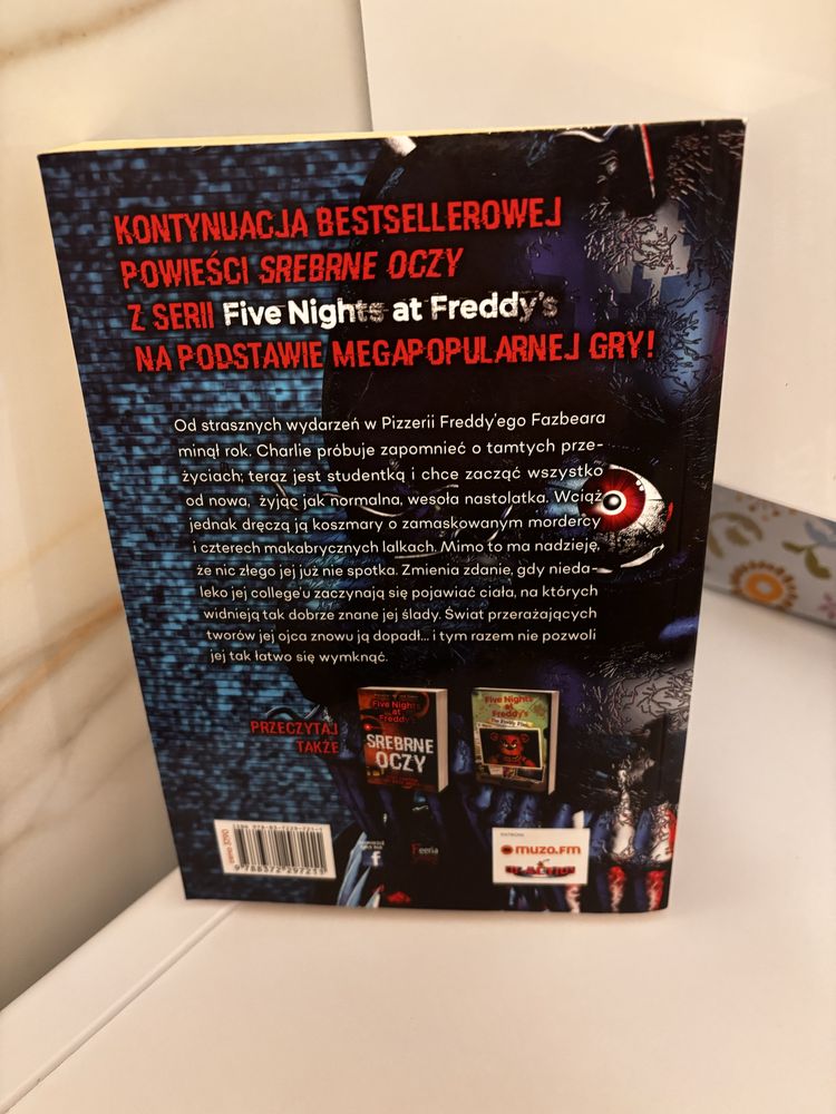 Powieść Zwyrodniali