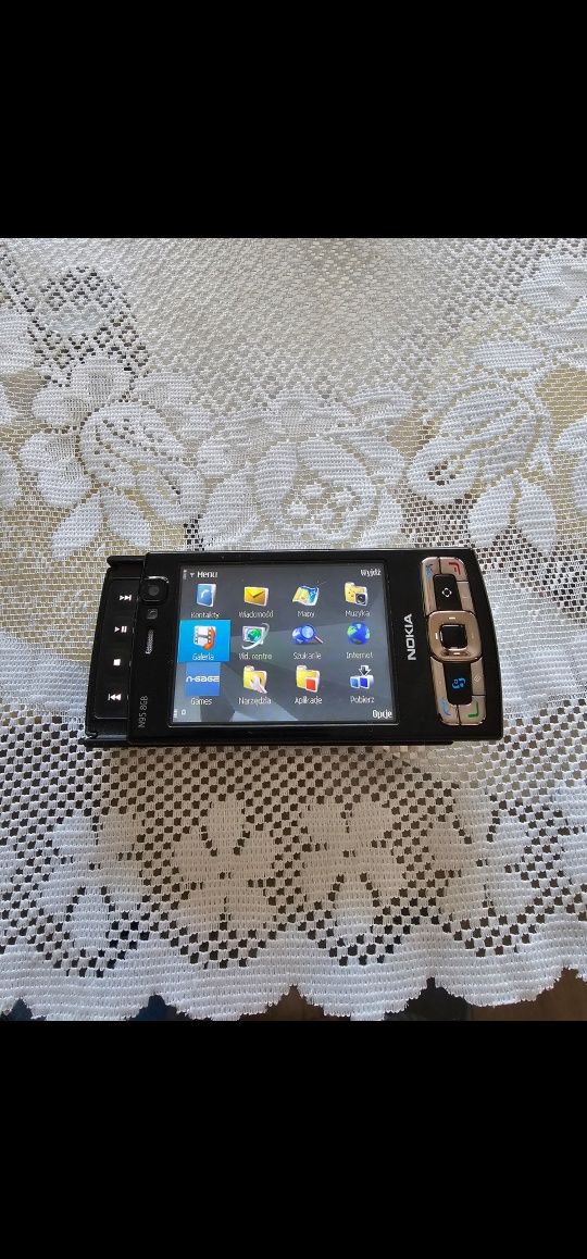 Telefon Nokia N95 8GB - Oryginał. Ładna.