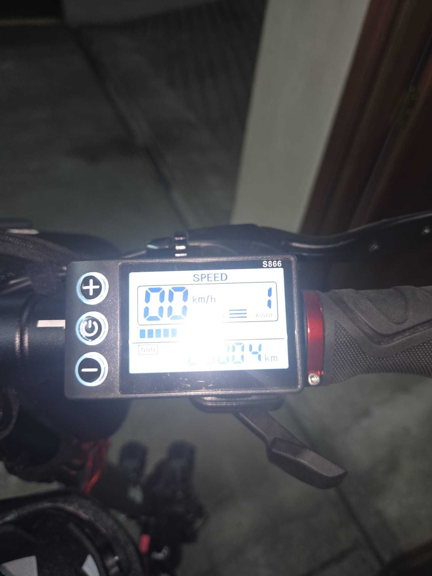 Trotinete UrbanGlide E-CROSS PRO BOOST 2