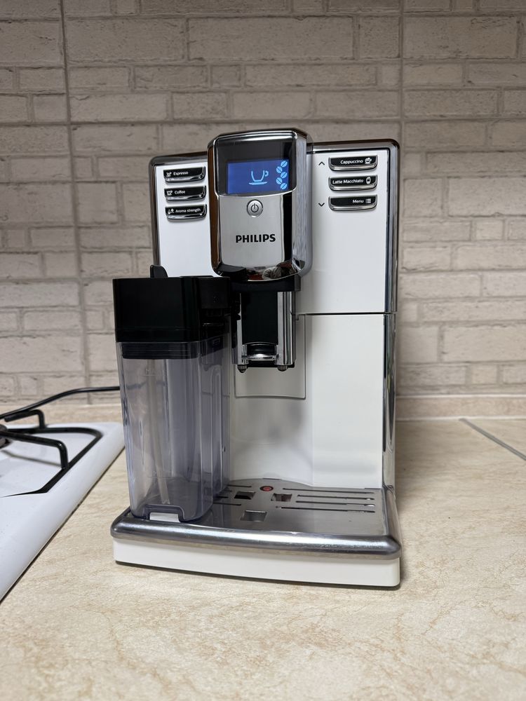 Кофемашина Philips  Saeco EP5361 series