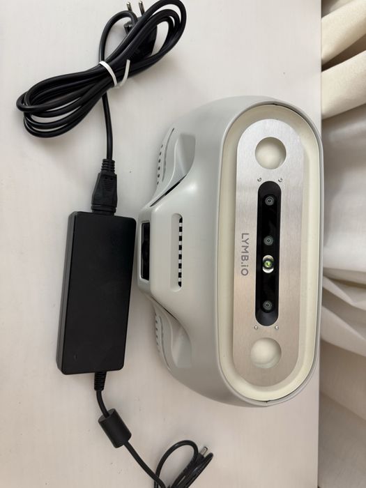 Consola de jogos físicos LYMB ONE da LYMB.iO.