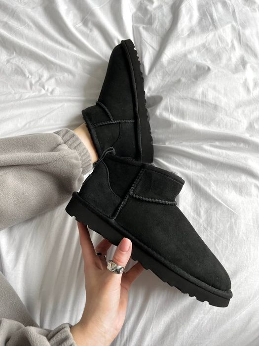Уггі Чоловічі UGG Ultra Mini Black (Замша)