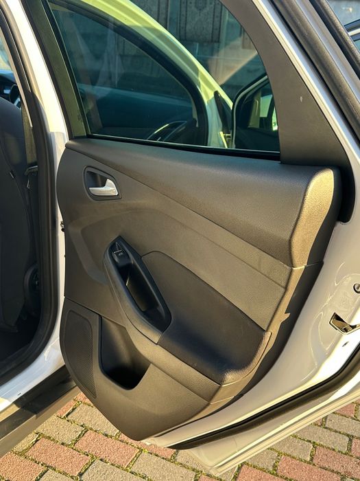 Продам свій приватний автомобіль перший власник від салону