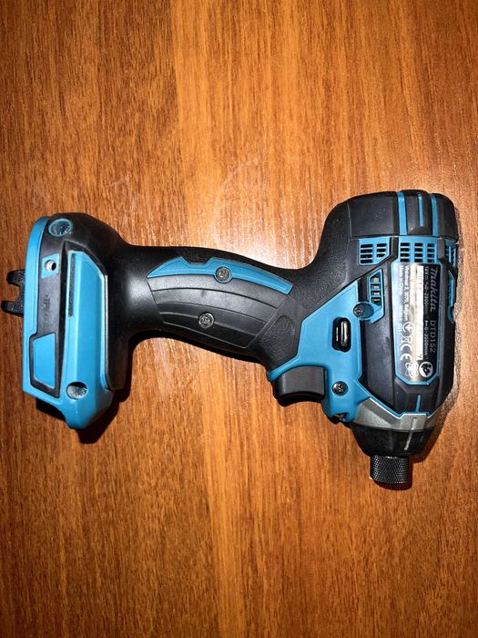 Гвинтокрут Makita DTD152Z (165 Нм, LXT), імпакт, ударний шурупокрут