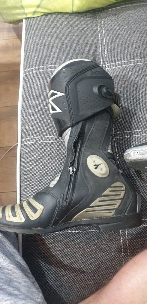 Buty motocyklowe