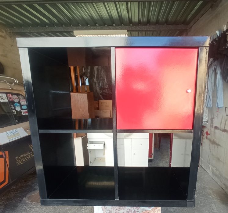 Estante IKEA em Bom estado