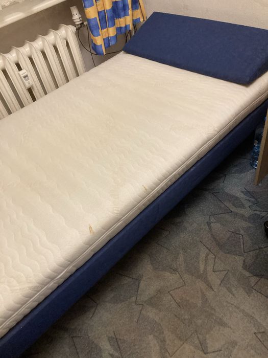 Łózko ze skrzynią i regulowanym stelarzem - 190x90 (bez materaca)